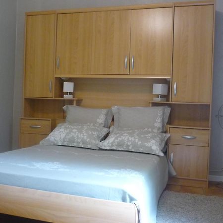 Au Mas Du Soleil Bed & Breakfast Senouillac Luaran gambar