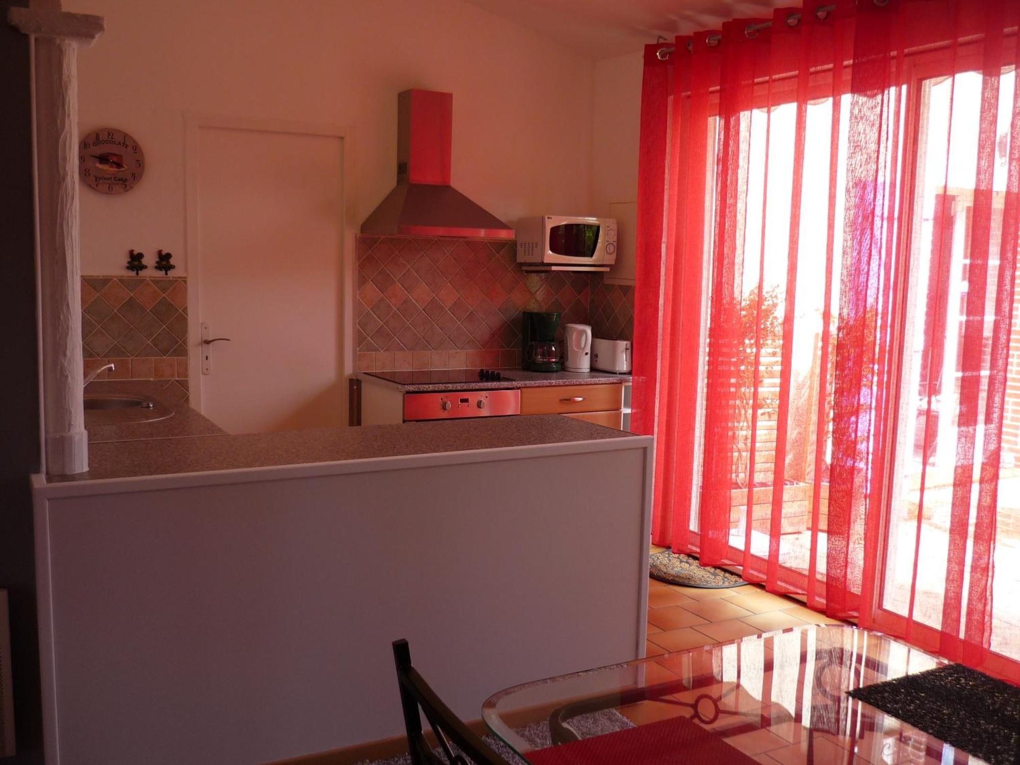Au Mas Du Soleil Bed & Breakfast Senouillac Luaran gambar